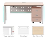 Figura 72-12 Oak Modern Workstation